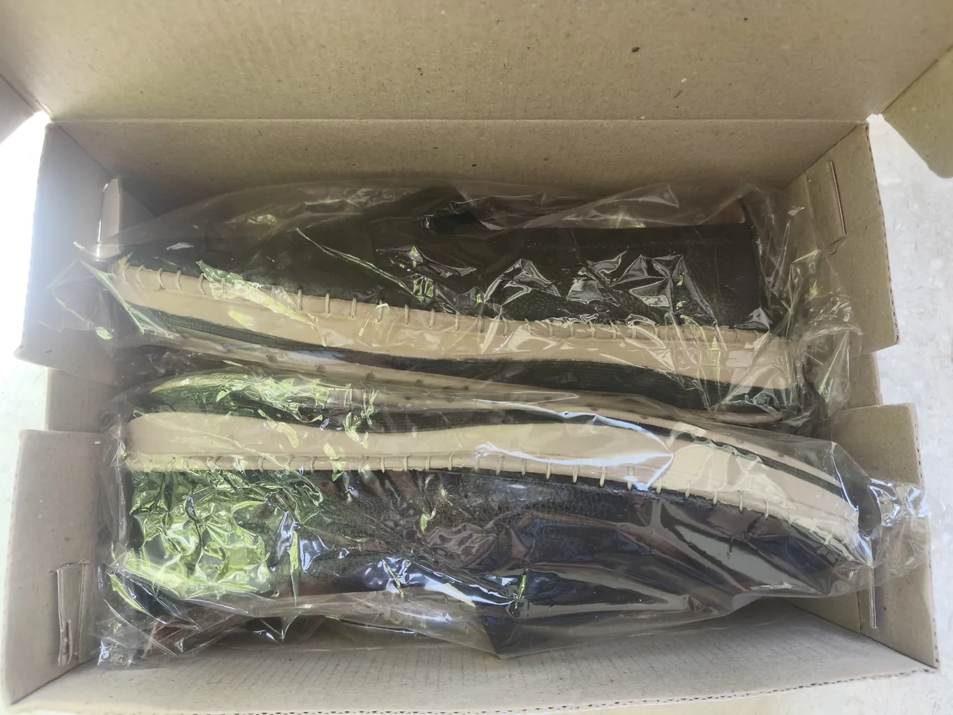 کفش روزمره زنانه ماکسیم کد BK-CR-2538