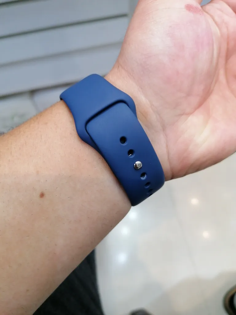 ساعت هوشمند 46 میلی‌متری اپل مدل Series 10 Aluminum با بند سیلیکونی