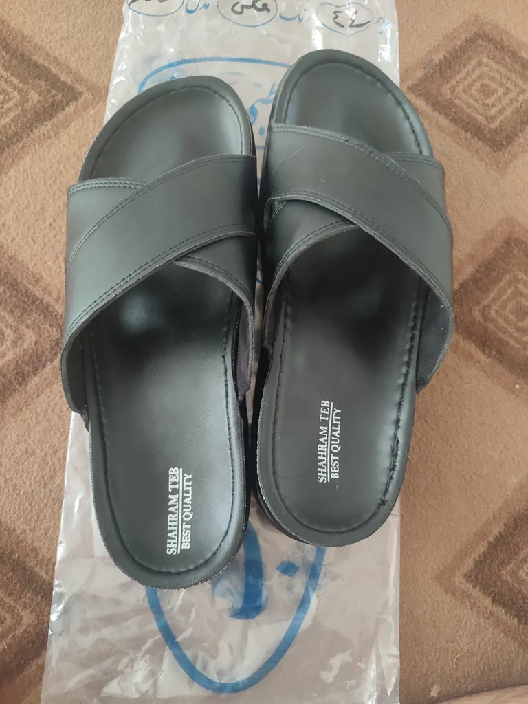 صندل مردانه شهرام طب مدل سالار