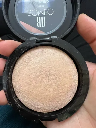 رژگونه رومئو زیدنس کد R02