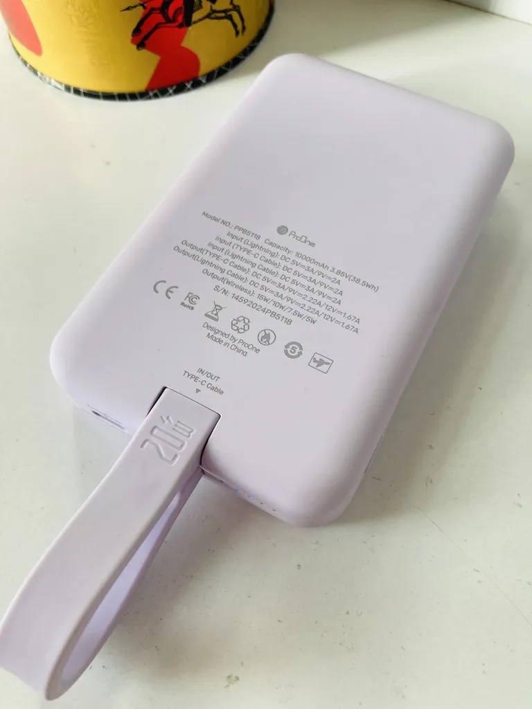 پاوربانک پرووان مدل PPB5118 ظرفیت 10000 میلی آمپر ساعت