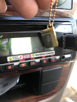 فلش مموری کوئین تک مدل MARVEL ROSE ظرفیت 32 گیگابایت