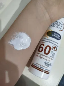 تجریه خرید اسپری ضد آفتاب بی‌رنگ وکالی، SPF 50، مدل 001، مناسب انواع پوست چرب با حجم 235 میلی‌لیتر، محافظت‌کننده در برابر اشعه‌های UVA و UVB، ضد آب و مرطوب‌کننده، روشن‌کننده، ضد لک و پیری، دارای فرمولاسیون فاقد چربی، کلاژن، ویتامین‌های C و E، با ماندگاری 2 ساعته