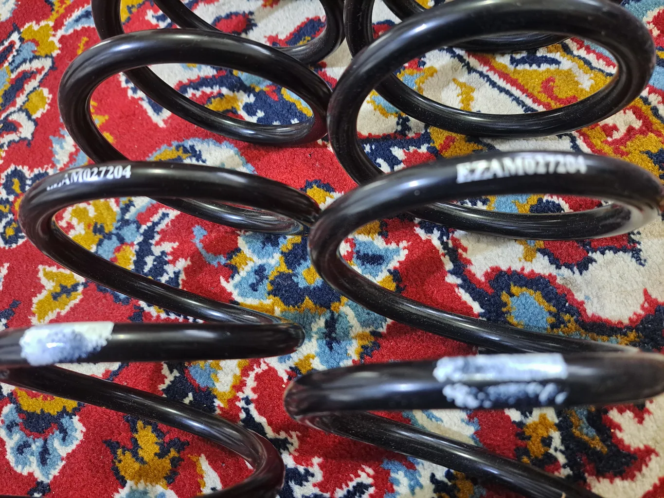 فنر لول جلو اچ آی سی کد 3932 مناسب برای پراید مجموعه 2 عددی