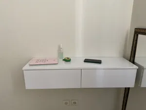 تجریه خرید میز آرایش مدل مدرن دیواری کد ۵۴۴۸