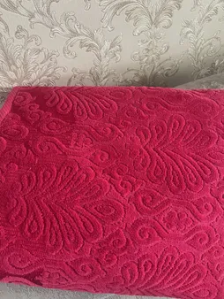 حوله حمام هنرمند مدل سلطنتی سایز 100x160 سانتی متر