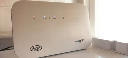 مودم 4G/TD-LTE ایرانسل مدل TFi60 S1 به همراه سیمکارت با 10 گیگابایت اینترنت 1 ماهه