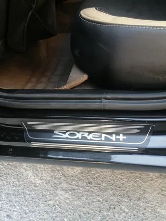 برچسب پارکابی خودرو کد SK0556 مناسب برای سمند سورن پلاس مجموعه 4 عددی