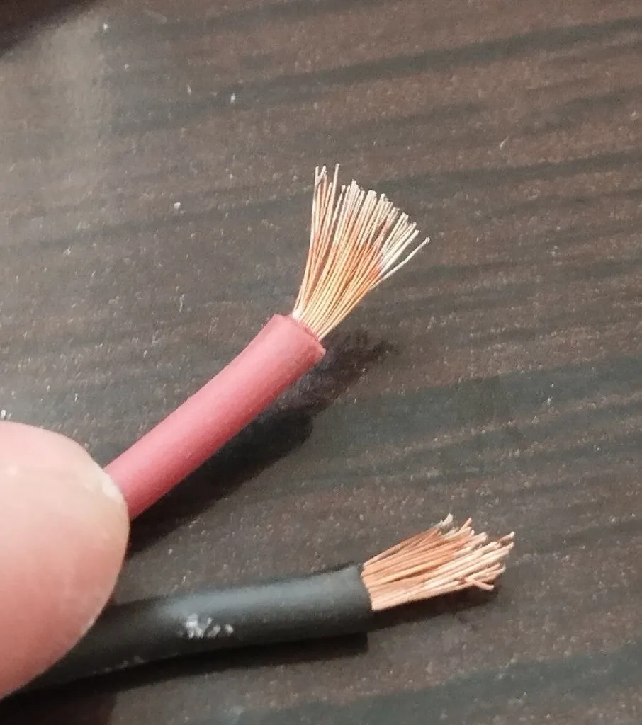 کابل برق 2 در 2.5 مدل سیار20M