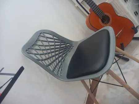 صندلی مدل کروماتیک کد 0001