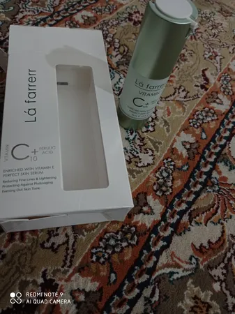 سرم ضد چروک و روشن کننده لافارر مدل Ferulic Acid مناسب انواع پوست حجم 30 میلی لیتر