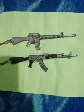 جاکلیدی مدل تفنگ کلاش AK47