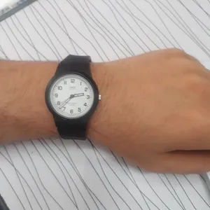 تجریه خرید ساعت مچی عقربه ای کیو اند کیو مدل VR9Y4J003