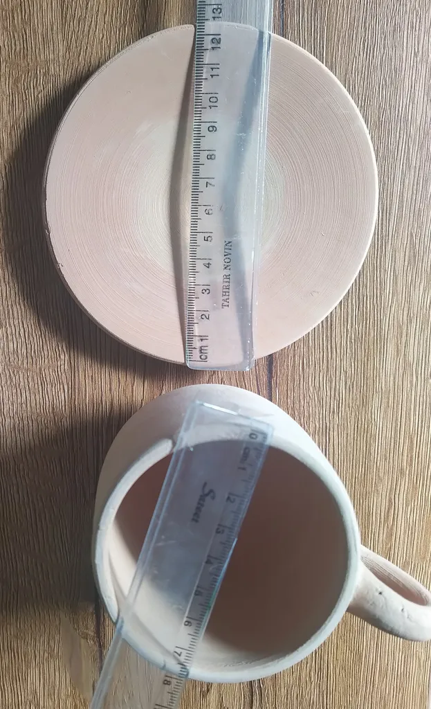 ست لیوان و نعلبکی سفالی خام مدل سنتی