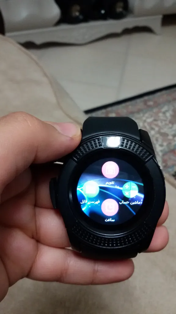 ساعت هوشمند مدل V8