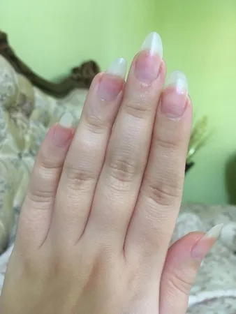 روغن تقویت کننده ناخن هیدرودرم کد 01 حجم 8 میلی لیتر