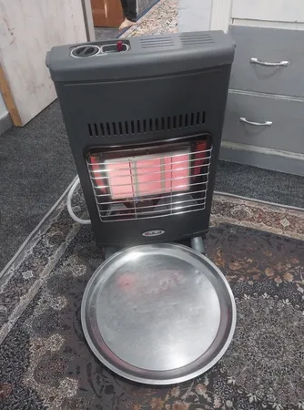 بخاری گازی دیواری، زمین آبسال مدل 437