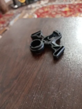 اسباب بازی مدل فرفره های انفجاری کد BEYBLADE B-100