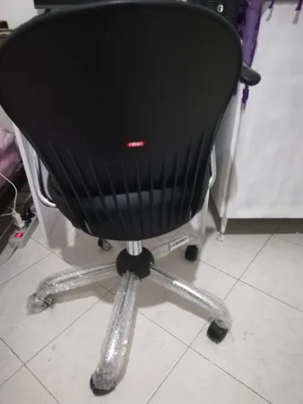 صندلی اداری نیلپر مدل OCT 415o