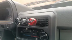 تجریه خرید خوشبو کننده هوا خودرو مارش مدل SOLAR 01