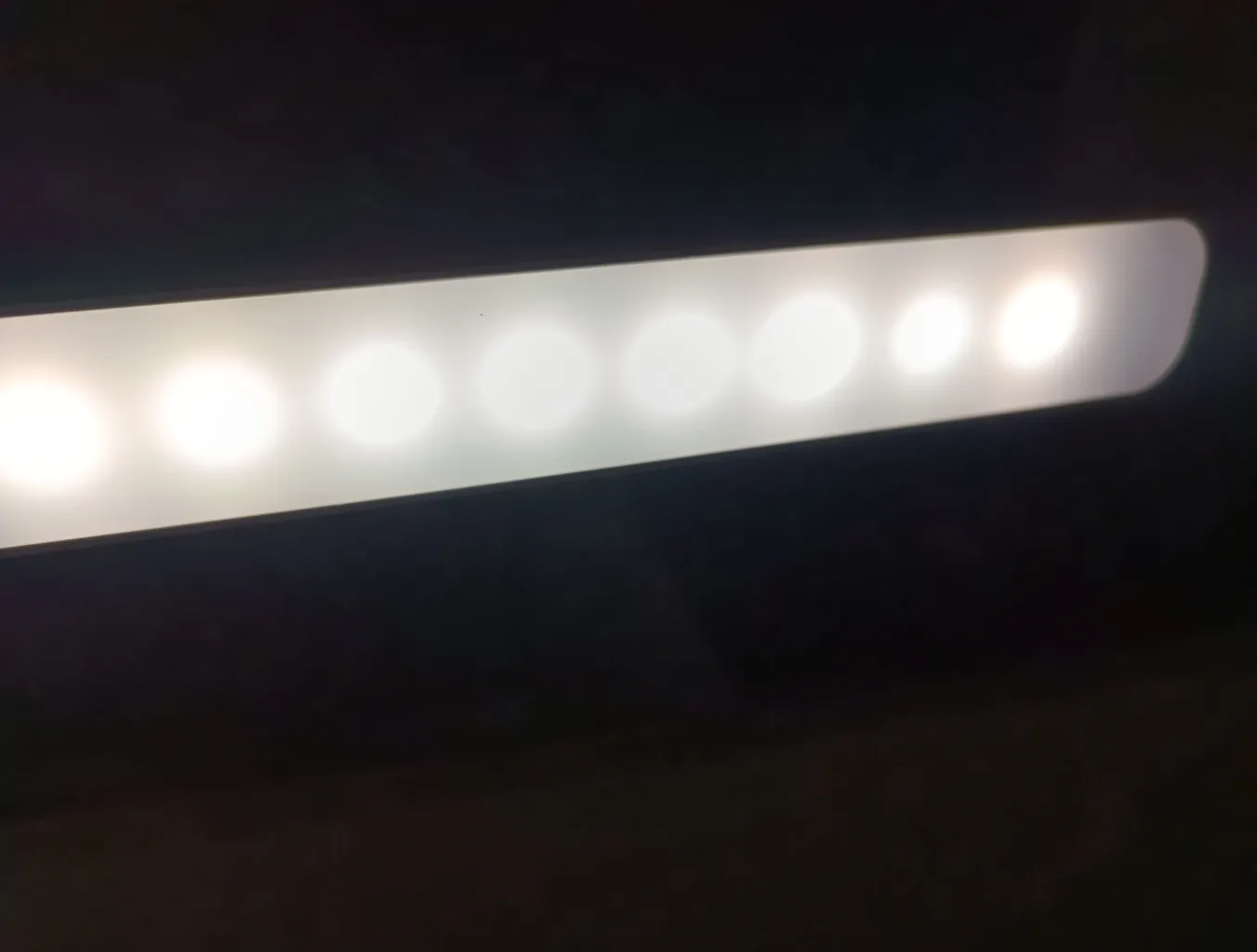 چراغ مطالعه ویداسی مدل WD-6082Q