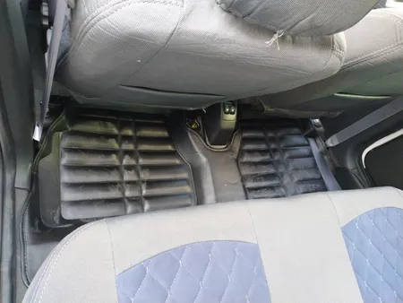 کفپوش پنج بعدی خودرو زرین فرش مدل A.M مناسب برای ساینا به همراه کفپوش صندوق خودرو