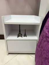 تجریه خرید میز پاتختی مدل DLF47L