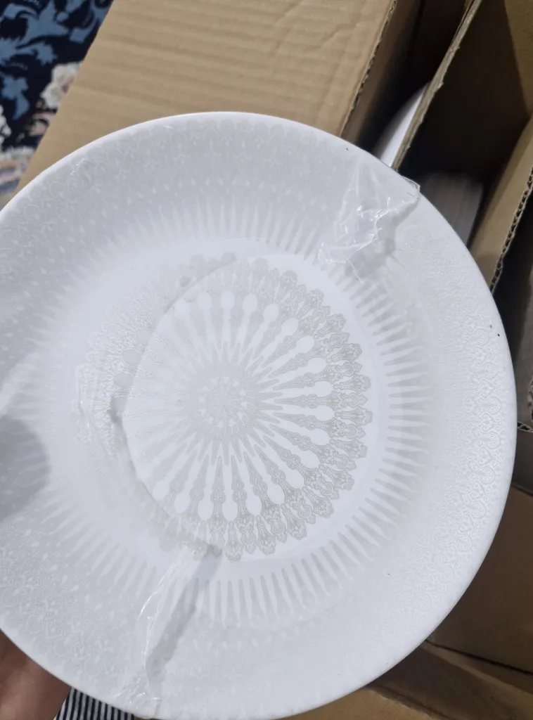 سرویس غذاخوری 26 پارچه 6 نفر آیروپال مدل کلاسیک  مدل 1048 ورژن 3