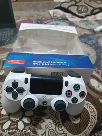 دسته بازی پلی استیشن ۴ مدل E S.AA NEW 2021