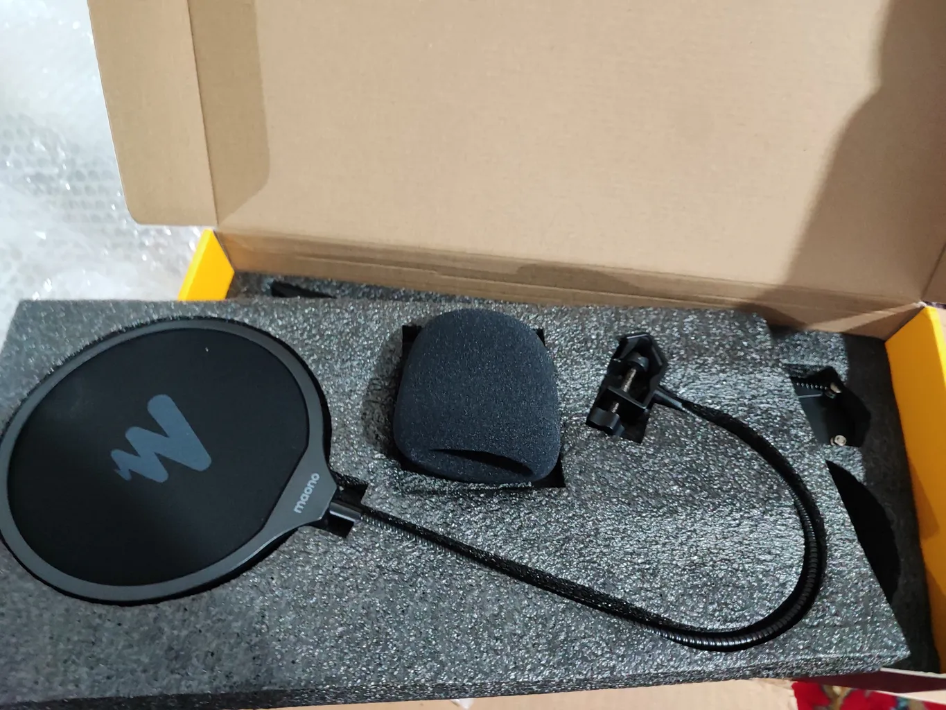 میکروفن کندانسر مائونو مدل AU-PM401