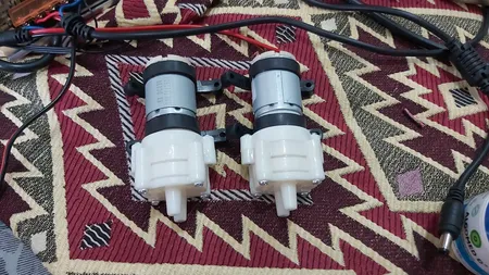 پمپ آب مدل r385