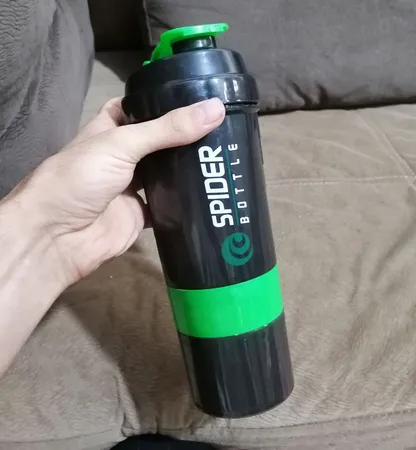 شیکر اسپایدر مدل سه تکه گنجایش 0.5 لیتر