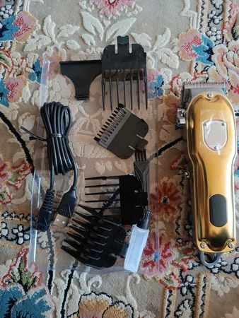 ماشین اصلاح موی سر و صورت وی جی ار مدل V-652