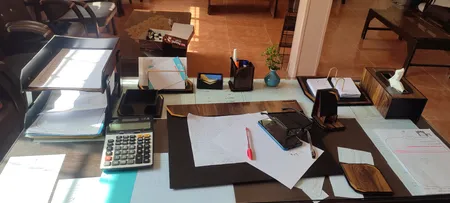 ست لوازم اداری رومیزی مدل آونگ دکو A707 مجموعه 10 عددی