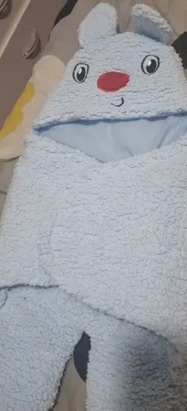 قنداق نوزادی مدل پا دار