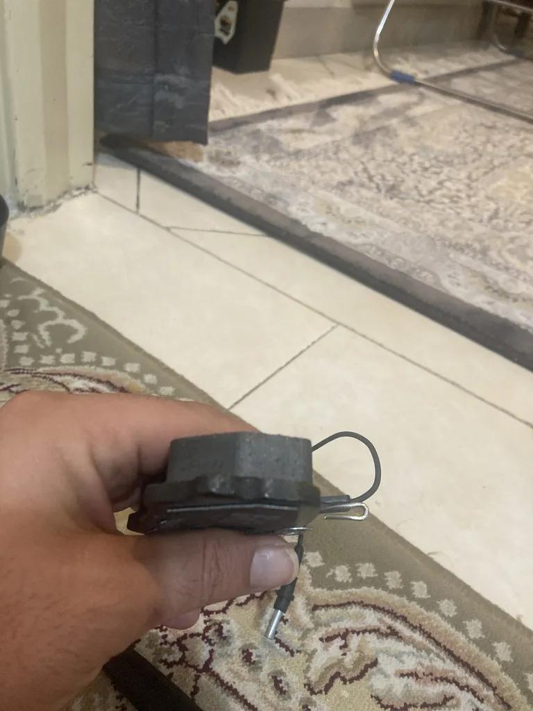 لنت ترمز جلو ایساکو مدل تکستار کد 1620100754 مناسب برای پژو 405