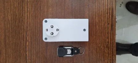 پریز برق ارت دار سیملس مدل PN1480