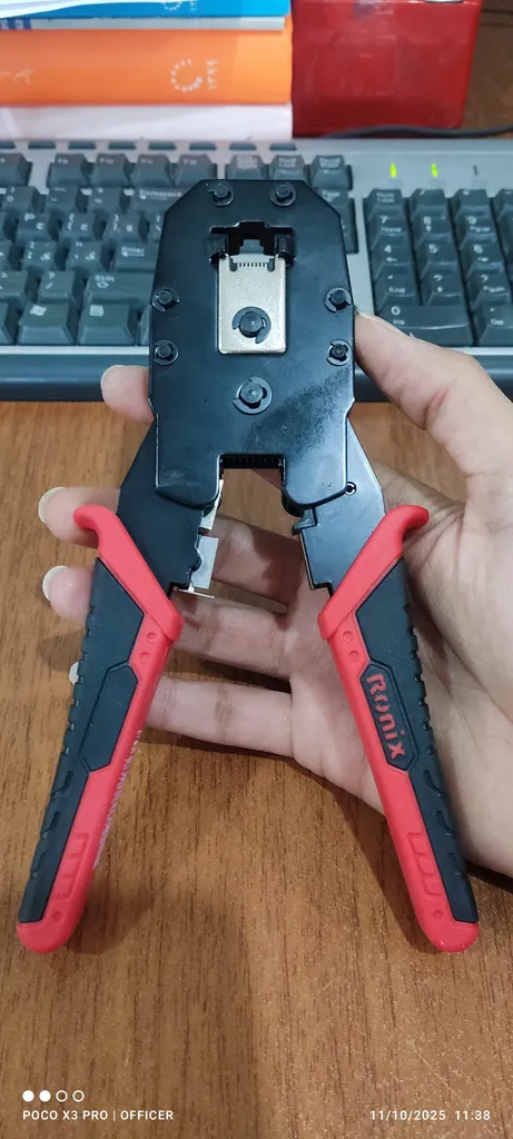 سوکت زن شبکه رونیکس مدل RH-1830