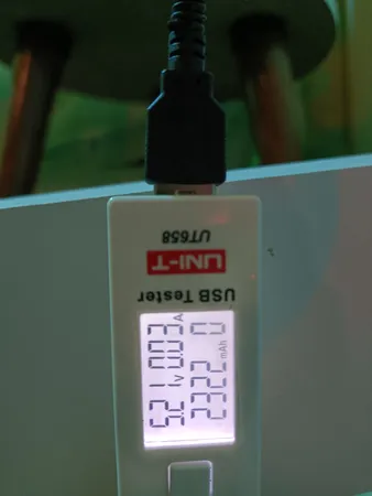 باتری لیتیوم-یون قابل شارژ کملیون کد ICR-18650 ظرفیت 2200 میلی آمپرساعت