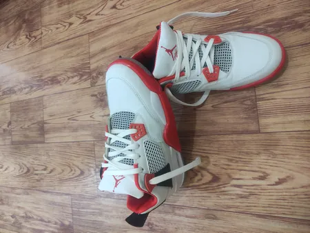 کفش بسکتبال مدل Retro 4