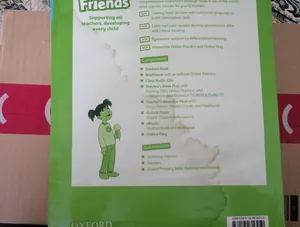 تجریه خرید کتاب Family and Friends 3 اثر Tamzin Thompson and Naomi Simmons انتشارات الوندپویان