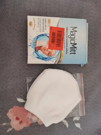 لیف پاک کننده آرایش صورت مجیک میت مدل بالمی