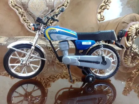 موتور بازی مدل HONDA CG 125