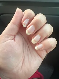 تجریه خرید لاک تقویت کننده ناخن تیک لشز مدل کلسیم حجم 12 میلی لیتر