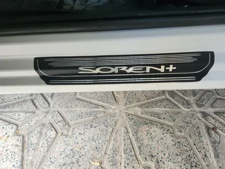 برچسب پارکابی خودرو کد SK0556 مناسب برای سمند سورن پلاس مجموعه 4 عددی