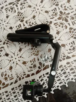 پایه نگهدارنده گوشی موبایل مدل sun visor طرح آفتابگیر خودرو