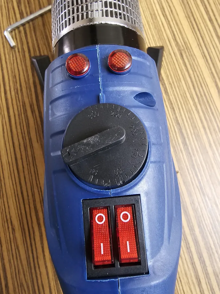 دستگاه اتو لوله سبز نووا مدل NTW-2415