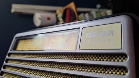 رادیو مییر مدل M-521BT-S