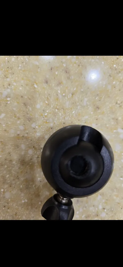 سه پایه نگهدارنده گوشی موبایل زومی مدل Pro Smartphone