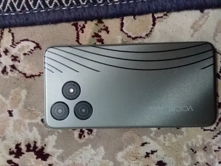 گوشی موبایل وکال مدل V0 Core دو سیم کارت ظرفیت 32 گیگابایت و رم 2 گیگابایت